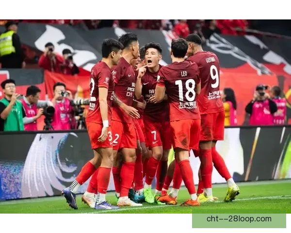 乔治娅斯坦威在拜仁女足持续上演恐怖远射重炮震慑欧洲各路门将